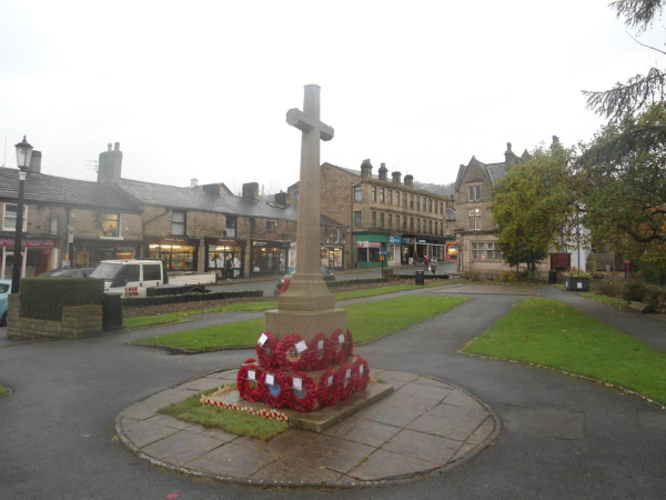 The Cenotaph St Paul's Garden's
06-Religion-01-Church Buildings-001-Church of England  - St. Paul, Bridge Street, Ramsbottom
Keywords: 2014