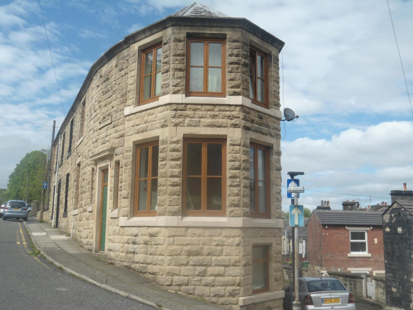 House on Callender Street 
17-Buildings and the Urban Environment-05-Street Scenes-005-Callender to Albert Street

Keywords: 2015