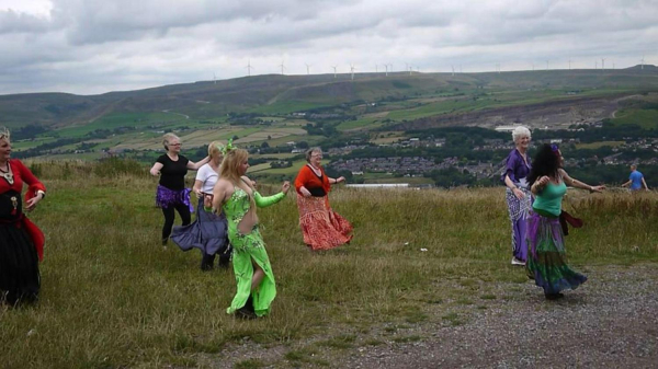 Fill the Hill event on Holcolme Hill 
14-Leisure-04-Events-000-General
Keywords: 2015