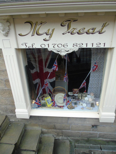 Shop Window Competition, 1940s Weekend 
14-Leisure-04-Events-003-1940s weekends
Keywords: 2015