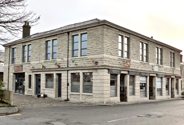 Old Co-op Building, Market St.? Edenfield, A very rare occasion with no vehicles parked! - Dec 16
17-Buildings and the Urban Environment-05-Street Scenes-011-Edenfield
Keywords: 2016