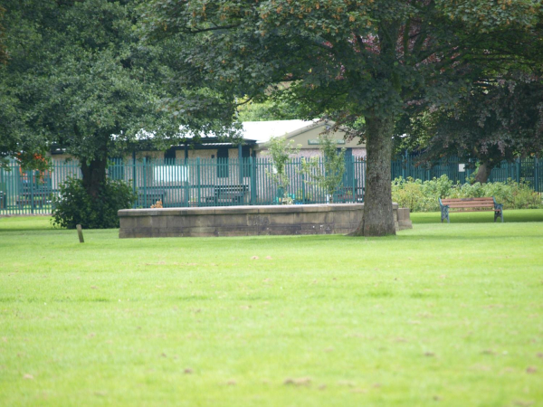 Band Stand Nuttall Park 1
14-Leisure-01-Parks and Gardens-001-Nuttall Park General
Keywords: 2016