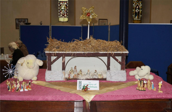 Traditions of Christmas, St Pauls
06-Religion-02-Church Activities-001-Church of England  - St. Paul, Bridge Street, Ramsbottom
Keywords: 2016