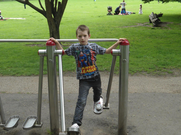 Keep Fit Nuttall Park
14-Leisure-01-Parks and Gardens-001-Nuttall Park General
Keywords: 2016
