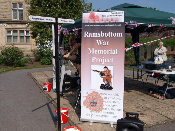 War Memorial Project
15-War-03-War Memorials-001-St Paul's Gardens and Remembrance Sunday
Keywords: 2016