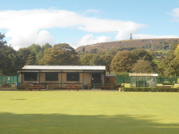 Bowling green Nuttall Park & St Andrews Church & Peel Tower
14-Leisure-01-Parks and Gardens-001-Nuttall Park General
Keywords: 2016