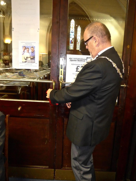 Jigsaw Festival at St Paul's 6 Sep 16 - Mayor cuts the ribbon to open the Festival
06-Religion-01-Church Buildings-001-Church of England  - St. Paul, Bridge Street, Ramsbottom
Keywords: 2016