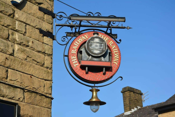 Lamps - Railway pub sign 
16-Transport-03-Trains and Railways-000-General
Keywords: 2016
