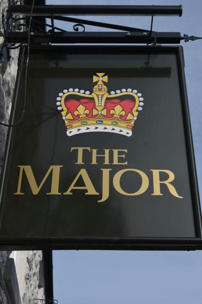 The repainted public house The Major and brand new sign 
14-Leisure-05-Pubs-017-Major
Keywords: 2016