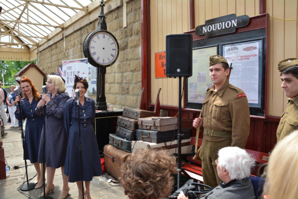 1940s Weekend  - The Hotsie Totsies
14-Leisure-04-Events-003-1940s weekends
Keywords: 2016