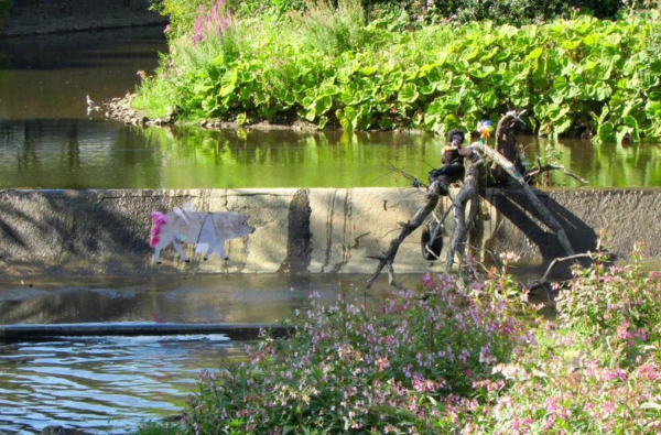 Alternative Tourist Attractions in Ramsbottom
17-Buildings and the Urban Environment-05-Street Scenes-003-Bridge Street
Keywords: 2016