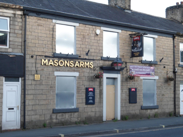 Mason Arms Boarded Up, Bolton Road West
14-Leisure-05-Pubs-018-Masons Arms then Holcombe Tap
Keywords: 2017