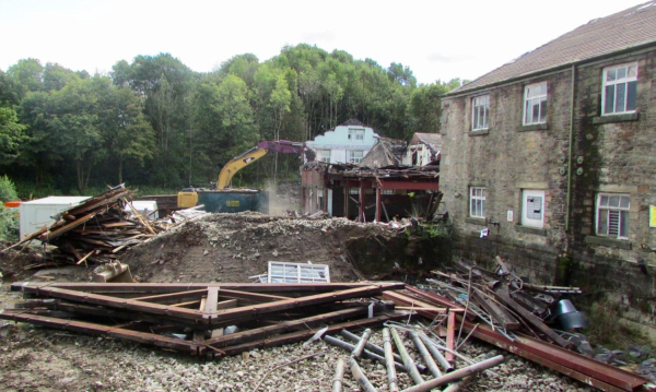 demolition of Croft End Mill 
02-Industry-01-Mills-022-Croft End Mill
Keywords: 2017