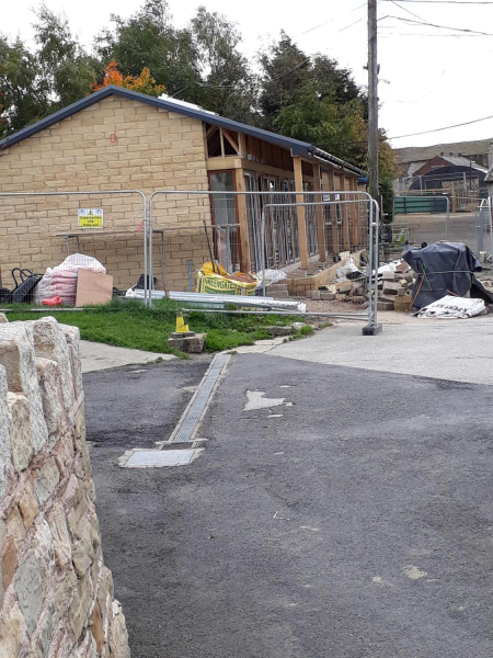 New build at Bleakholt Animal Sanctuary 
17-Buildings and the Urban Environment-05-Street Scenes-023-Shuttleworth Area
Keywords: 2018