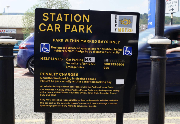 Signs around town - Station Car Park
17-Buildings and the Urban Environment-05-Street Scenes-022-Railway Street
Keywords: 2018