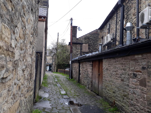 Back Street of shops o Bolton Street & Square Street
17-Buildings and the Urban Environment-05-Street Scenes-031 Bolton Street
Keywords: 2019