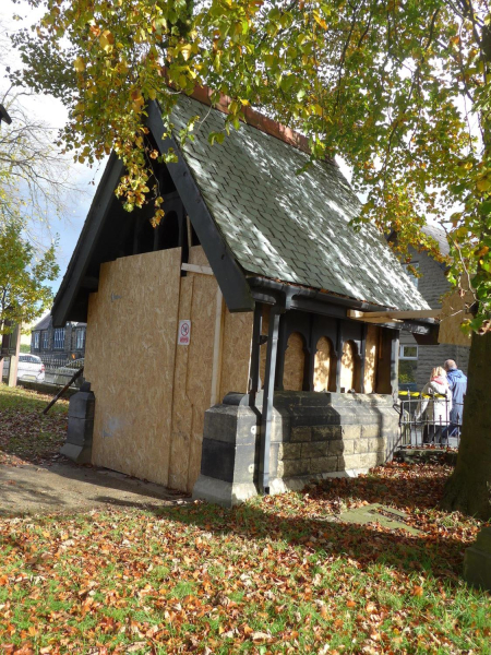 Lynch Gate at Edenfield Parish Church before and during repair 
06-Religion-01-Church Buildings-004-Church of England -  Edenfield Parish Church
Keywords: 2019