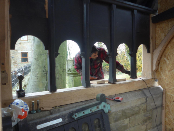 Lynch Gate at Edenfield Parish Church before and during repair 
06-Religion-01-Church Buildings-004-Church of England -  Edenfield Parish Church
Keywords: 2019