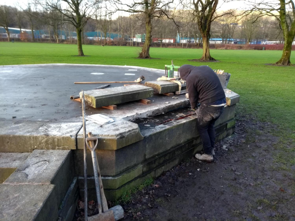 Nuttall Park Bandstand being redeveloped
14-Leisure-01-Parks and Gardens-001-Nuttall Park General
Keywords: 2019