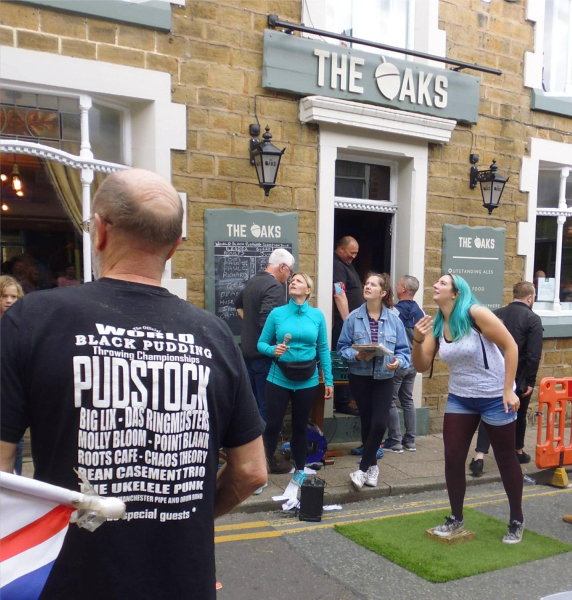 Black Pudding Lobbing Championships
14-Leisure-04-Events-000-General
Keywords: 2019