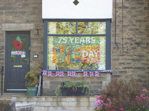 1 VE Day celebrations widow display on Bolton Street (covid 19)
17-Buildings and the Urban Environment-05-Street Scenes-031 Bolton Street
Keywords: 2020
