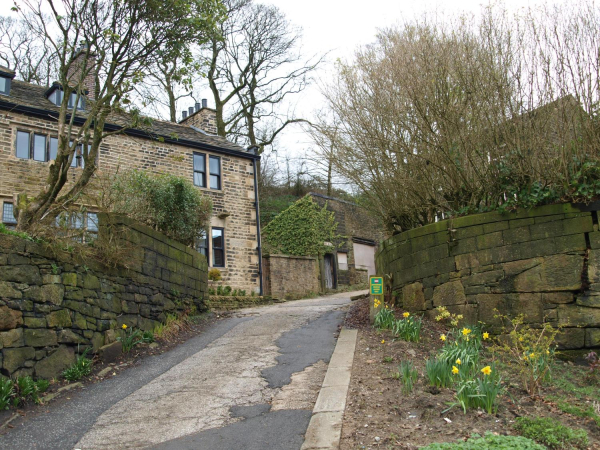 Moor Rd Holcombe 
17-Buildings and the Urban Environment-05-Street Scenes-014-Holcombe Village
Keywords: 2020