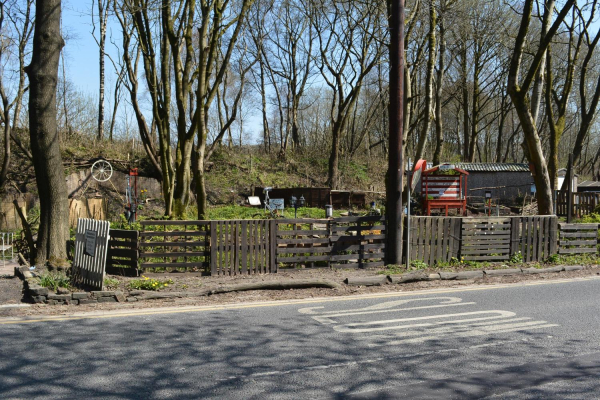 Stubbins Lane
17-Buildings and the Urban Environment-05-Street Scenes-027-Stubbins Lane and Stubbins area
Keywords: 2021