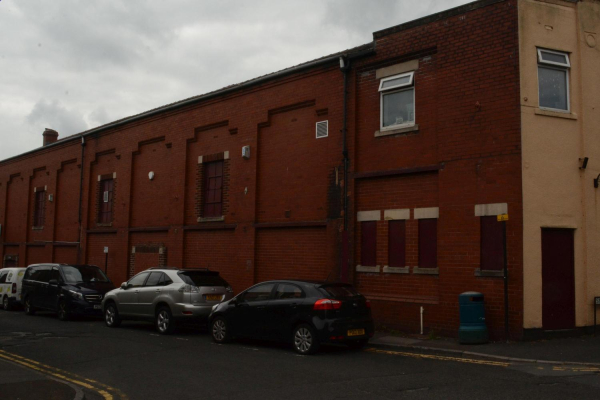 Smithy Street 
17-Buildings and the Urban Environment-05-Street Scenes-026-Square Street area
Keywords: 2021