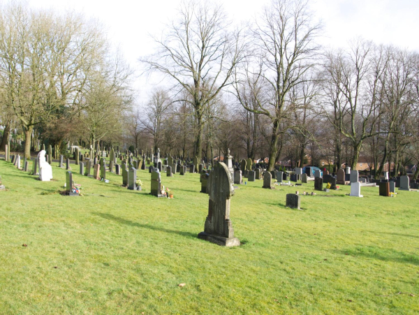 Ramsbottom Cemetery
17-Buildings and the Urban Environment-05-Street Scenes-007-Cemetery Road
Keywords: 2022
