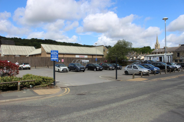 Tesco Car Park Railway Bottom
03-Shops, Restaurants and Hotels-02-Individual shops-001-Supermarkets
Keywords: 2022