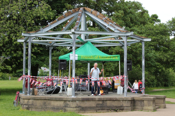 Queen Elizabeth II Platinum Jubilee Celebrations in Nuttall Park organised by Friends of Nuttall Park and Ramsbottom Rotary 
14-Leisure-01-Parks and Gardens-001-Nuttall Park General
Keywords: 2022