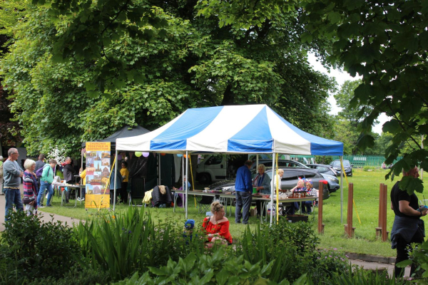 Queen Elizabeth II Platinum Jubilee Celebrations in Nuttall Park organised by Friends of Nuttall Park and Ramsbottom Rotary 
14-Leisure-01-Parks and Gardens-001-Nuttall Park General
Keywords: 2022
