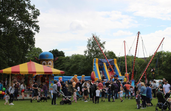 Queen Elizabeth II Platinum Jubilee Celebrations in Nuttall Park organised by Friends of Nuttall Park and Ramsbottom Rotary 
14-Leisure-01-Parks and Gardens-001-Nuttall Park General
Keywords: 2022