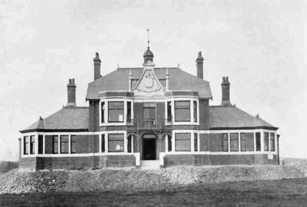 Aitken Memorial Hospital, Nutall lane,  shortly after it's opening 13th Nov 1899  (later Ramsbottom Cottage Hospital)
17-Buildings and the Urban Environment-05-Street Scenes-019-Nuttall area
Keywords: 1945