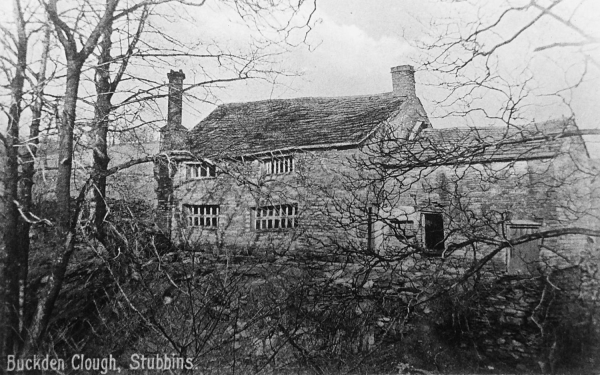 Buckden Clough, Stubbins.
17-Buildings and the Urban Environment-05-Street Scenes-027-Stubbins Lane and Stubbins area
Keywords: 1985