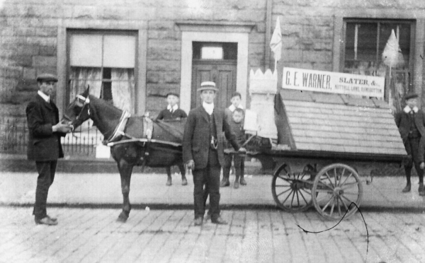 George.E.Warner,(1882-1947) slater with cart on Nuttall Lane   1910 Rose Queen Parade 
06-Religion-03-Churches Together-002-Rose Queens
Keywords: 1945