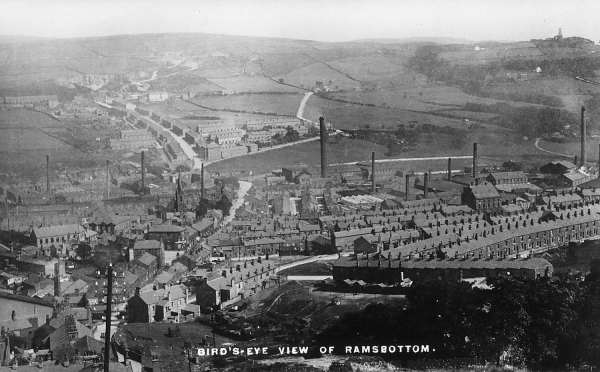 Birds Eye View of Ramsbottom from Carr Street, c1900 
17-Buildings and the Urban Environment-05-Street Scenes-006-Carr Street and Tanners area
Keywords: 1945
