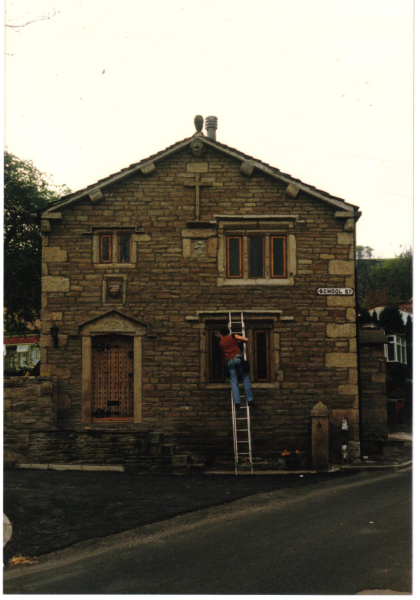 Old schoolhouse , Dundee Lane 
17-Buildings and the Urban Environment-05-Street Scenes-010-Dundee Lane
Keywords: 1987