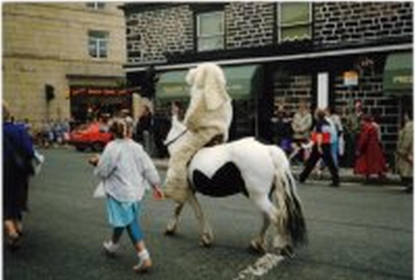 Carnival procession  , Bolton Street
14-Leisure-04-Events-008-Processions
Keywords: 1987