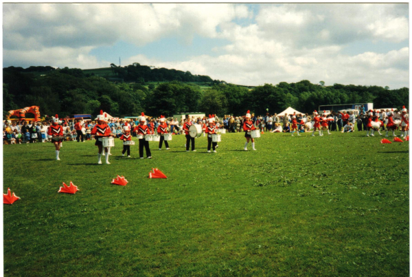Morris dancers at Country Fair , June 1987 , Nuttall Park
14-Leisure-04-Events-001-Nuttall Park Events
Keywords: 1987