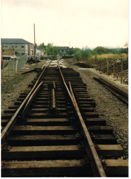 Railway line 
16-Transport-03-Trains and Railways-000-General
Keywords: 1987