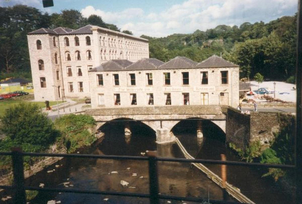 Waterside Inn Summerseat 
17-Buildings and the Urban Environment-05-Street Scenes-028-Summerseat Area
Keywords: 1987