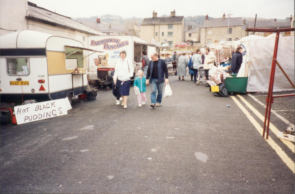 Saturday Market  all the different stalls are shown 
14-Leisure-04-Events-006-Markets
Keywords: 1996