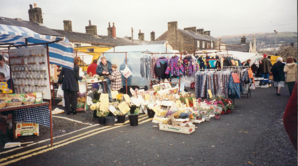 Saturday Market  all the different stalls are shown 
14-Leisure-04-Events-006-Markets
Keywords: 1997