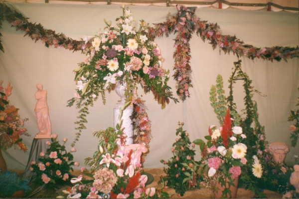 Flower Festival - Unknown Church
06-Religion-02-Church Activities-000-General
Keywords: 1997