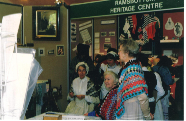 School Visit to the Heritage Centre 
01-Ramsbottom Heritage Society-01-RHS Activities-017-Heritage Centre
Keywords: 1991