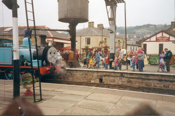 Thomas the Tank engine at Ramsbottom station
16-Transport-03-Trains and Railways-000-General
Keywords: 1993