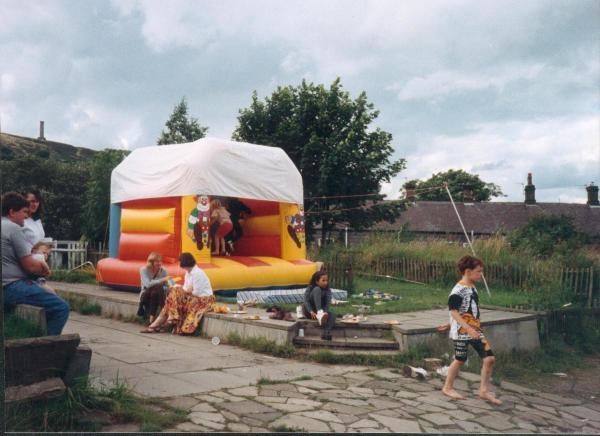 End of term celebrations - bouncy castle unknown location
09-People and Family-02-People-000-General
Keywords: 1993