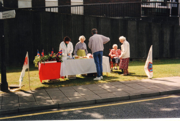 Ramsbottom 2000 fair stall outside the Library on Carr Street
17-Buildings and the Urban Environment-05-Street Scenes-006-Carr Street and Tanners area
Keywords: 1995