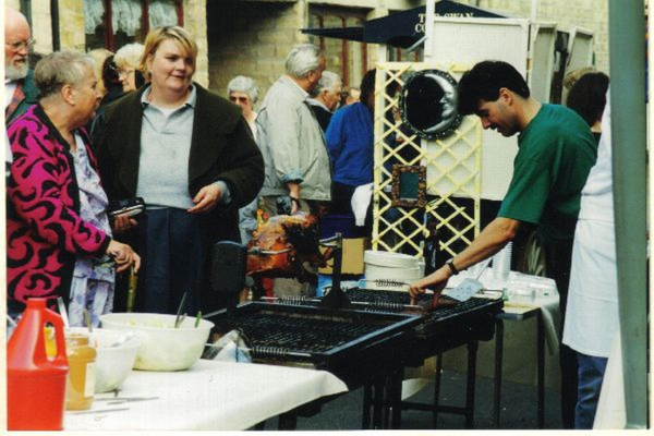 Square Street Barbecue 
17-Buildings and the Urban Environment-05-Street Scenes-026-Square Street area
Keywords: 1995